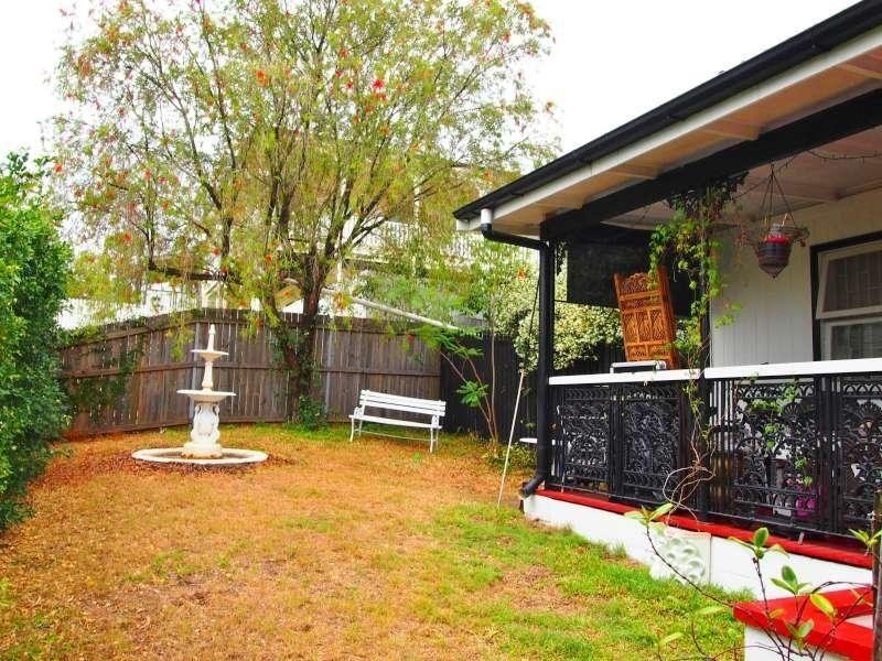 7 Ross Street, Woolloongabba QLD 4102