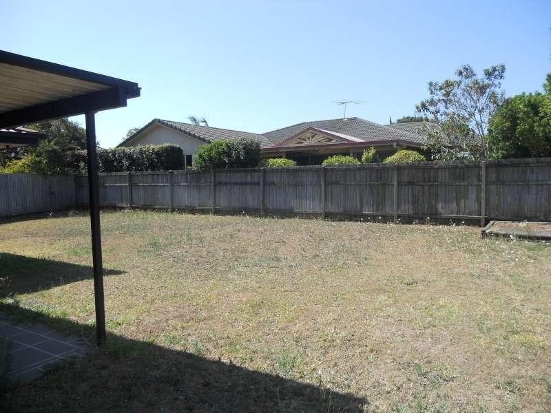 12 Parkhurst Place, Kuraby QLD 4112