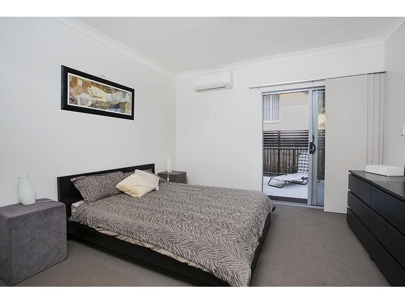 4/14 Kipling Street, Moorooka QLD 4105