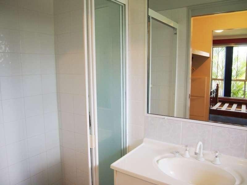 12 Calais Close, Sunnybank Hills QLD 4109