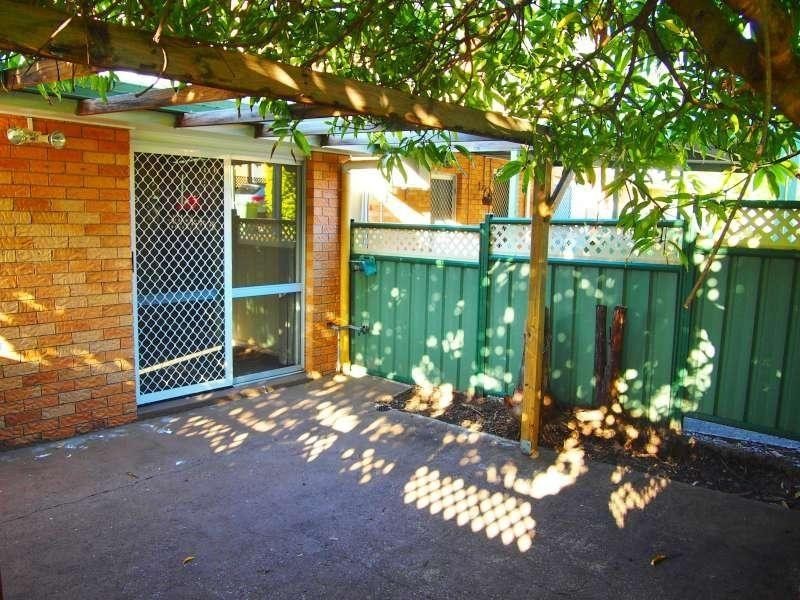 45/18 Defiance Road, Logan Central QLD 4114