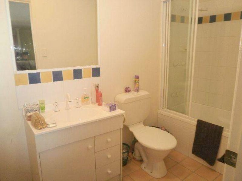 11/16 Jellicoe Street, Coorparoo QLD 4151