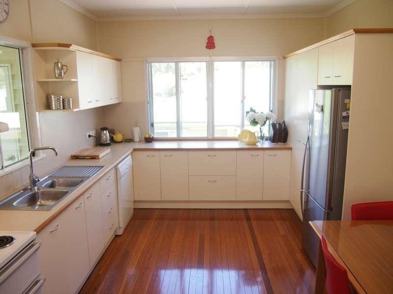 16 Buckley Street, Carina Heights QLD 4152