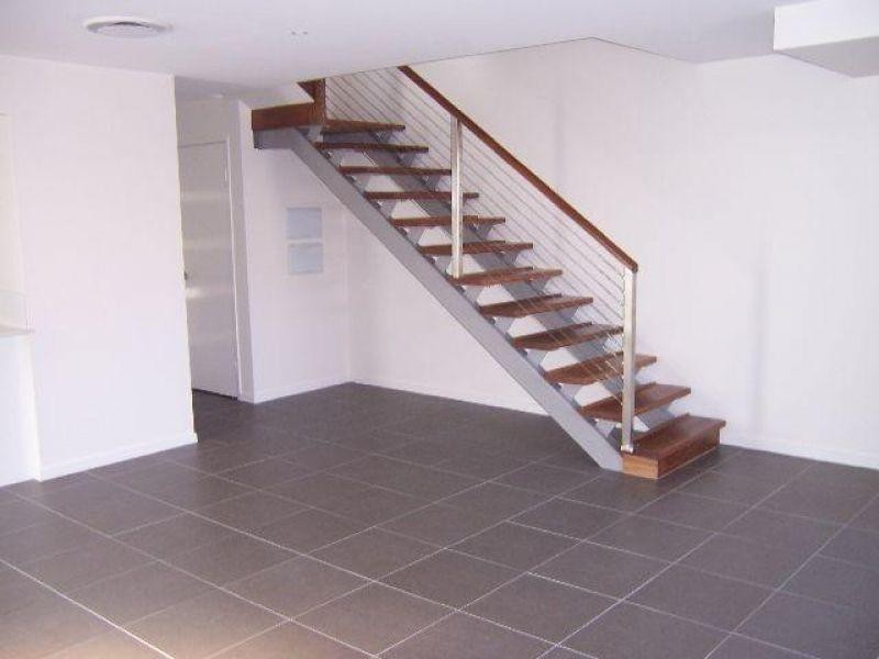 4/34 Barton Road, Hawthorne QLD 4171