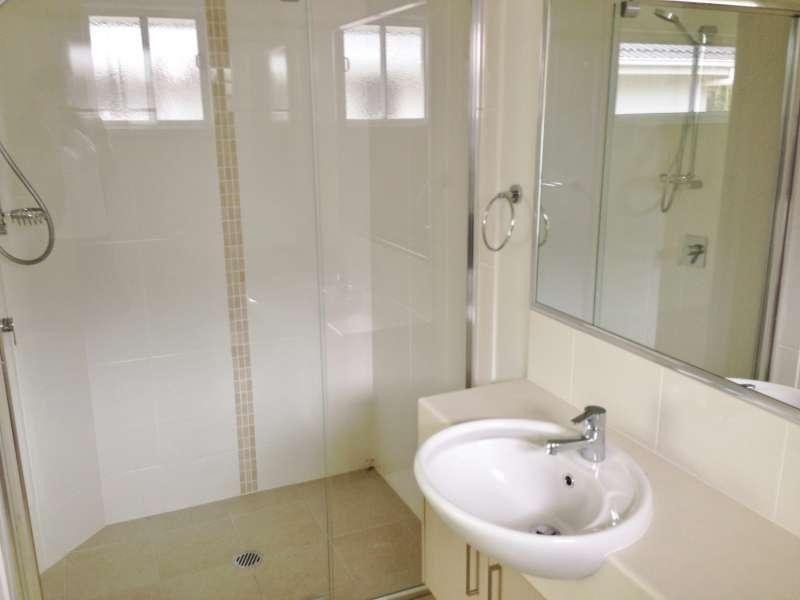 13 Emerson Road, Windaroo QLD 4207