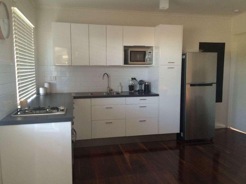 4/9 Parooba Avenue, Camp Hill QLD 4152