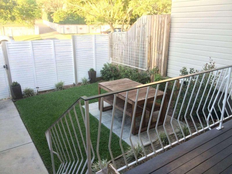 4/9 Parooba Avenue, Camp Hill QLD 4152