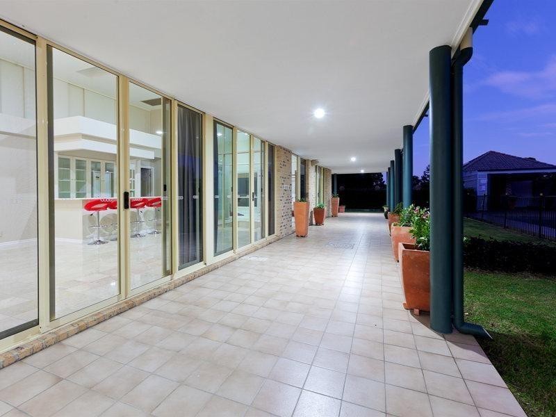 174 Springwood Road, Springwood QLD 4127