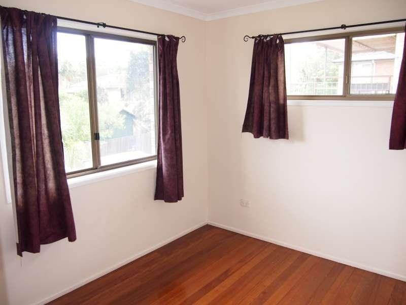 76 Granadilla Street, Macgregor QLD 4109