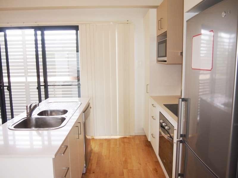 2/47 Franklin Street, Annerley QLD 4103