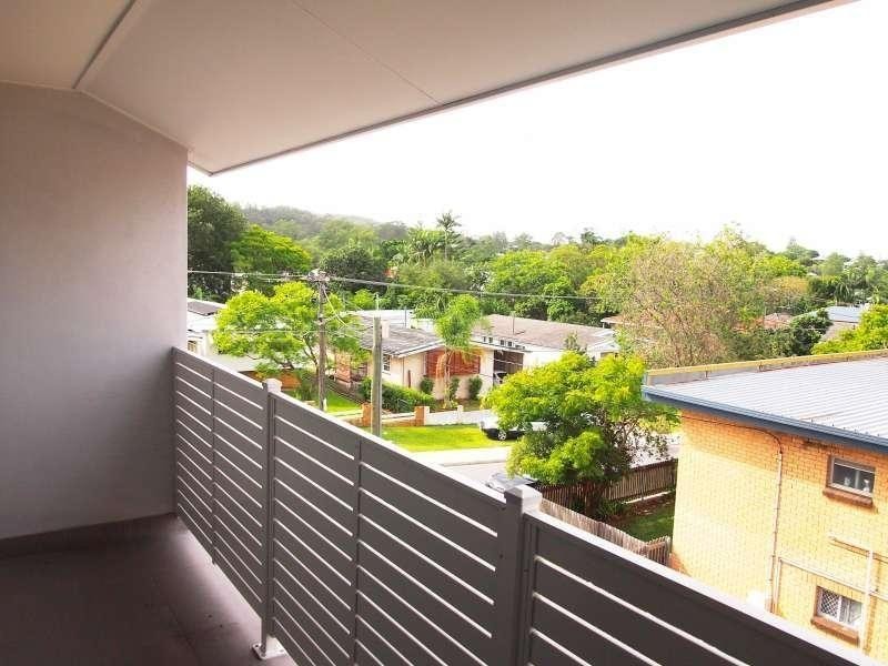 2/47 Franklin Street, Annerley QLD 4103