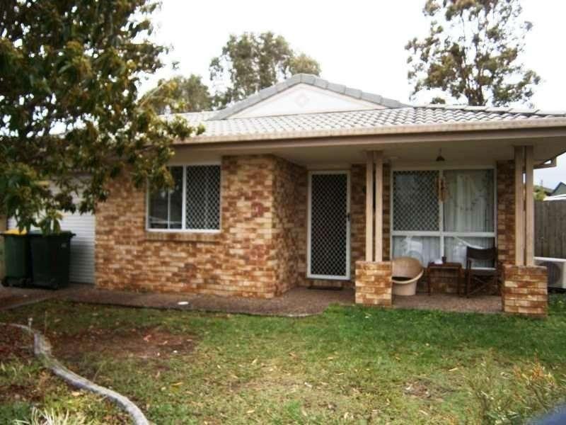 215 Herses Road, Eagleby QLD 4207