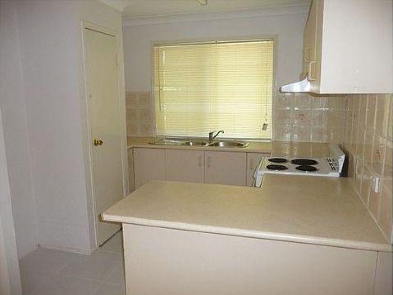 215 Herses Road, Eagleby QLD 4207