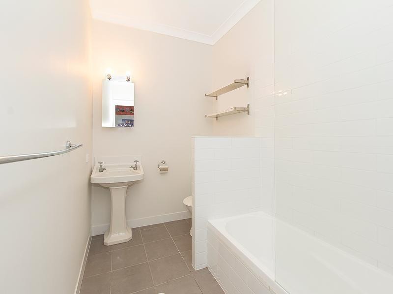 103 Beelarong Street, Morningside QLD 4170