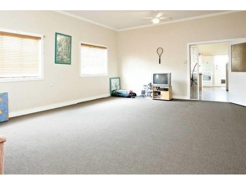 121 Waterton Street, Annerley QLD 4103