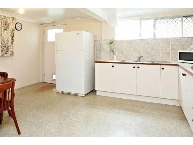 121 Waterton Street, Annerley QLD 4103