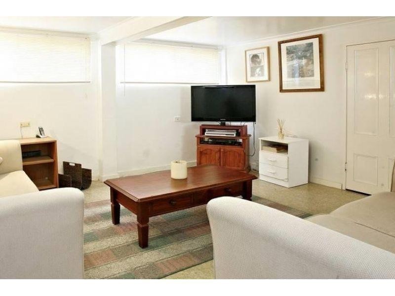 2/121 Waterton St, Annerley QLD 4103