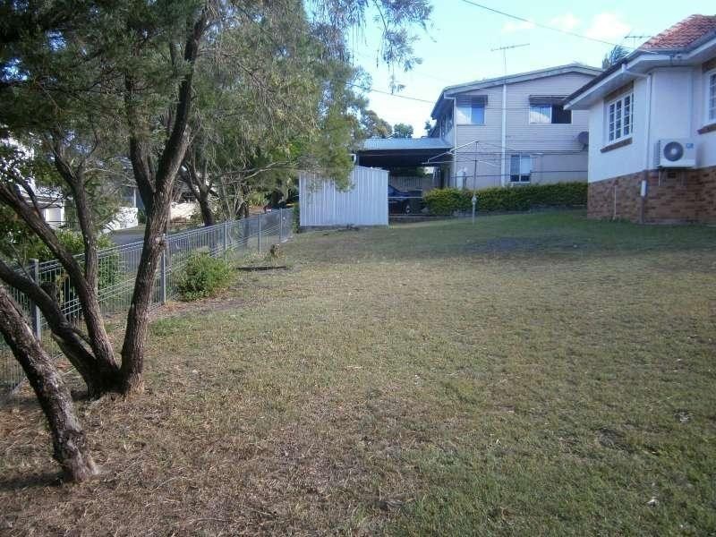 97 Macdonald Street, Norman Park QLD 4170