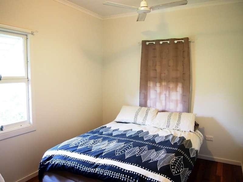 35 Nettleton Crescent, Moorooka QLD 4105