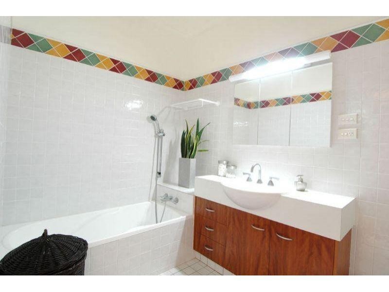 41 Sirius Street, Coorparoo QLD 4151