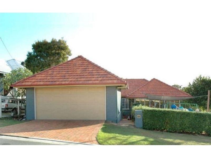 41 Sirius Street, Coorparoo QLD 4151