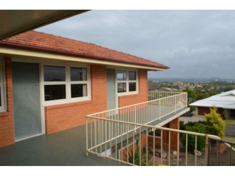 39 Dagmar Street, Holland Park West QLD 4121