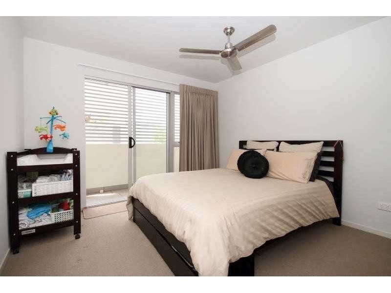 12/12 Barramul Street, Bulimba QLD 4171