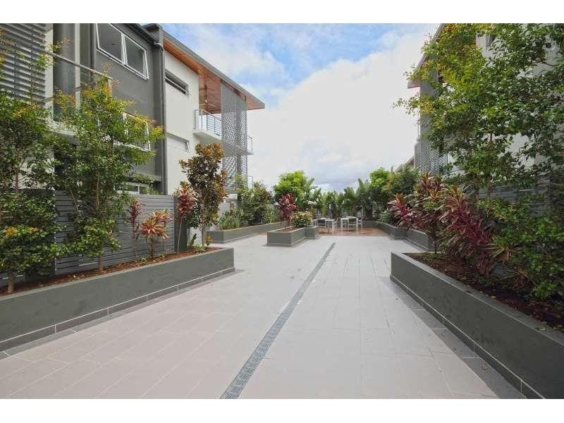 12/12 Barramul Street, Bulimba QLD 4171