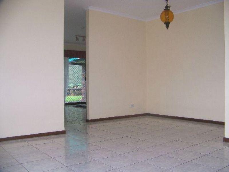 211 Gowan Road, Sunnybank Hills QLD 4109