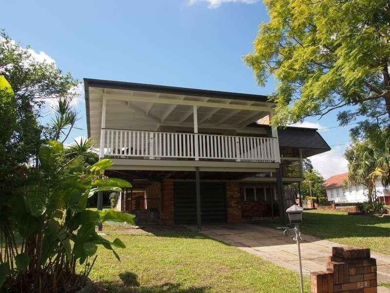 128 Ellington Street, Tarragindi QLD 4121