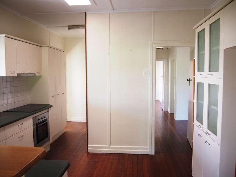 128 Ellington Street, Tarragindi QLD 4121