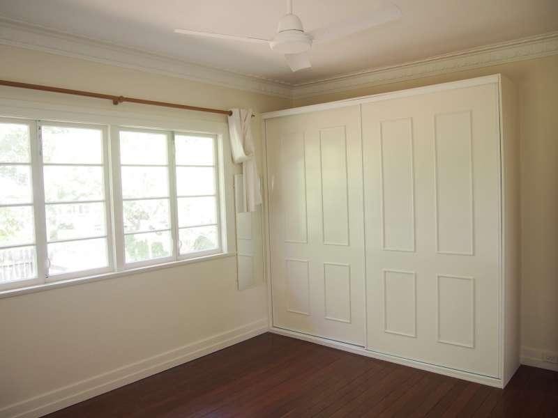 128 Ellington Street, Tarragindi QLD 4121