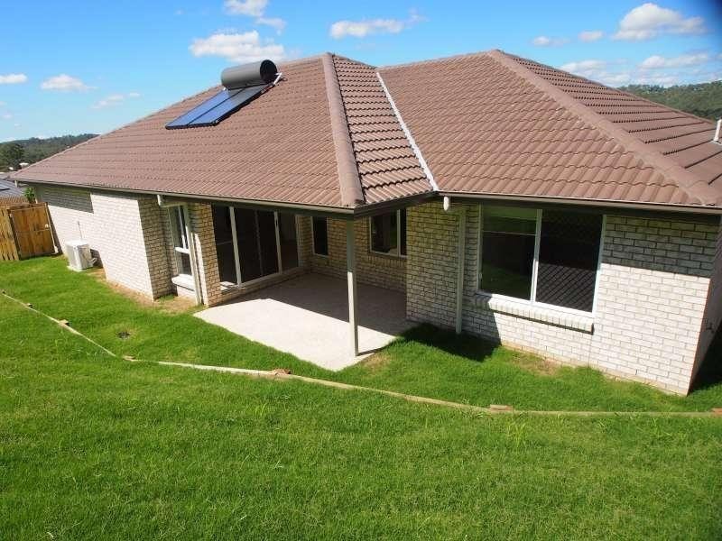 39 Skyline Circuit, Bahrs Scrub QLD 4207