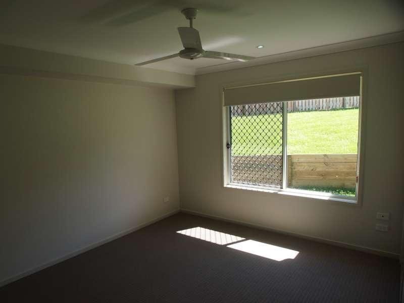 39 Skyline Circuit, Bahrs Scrub QLD 4207