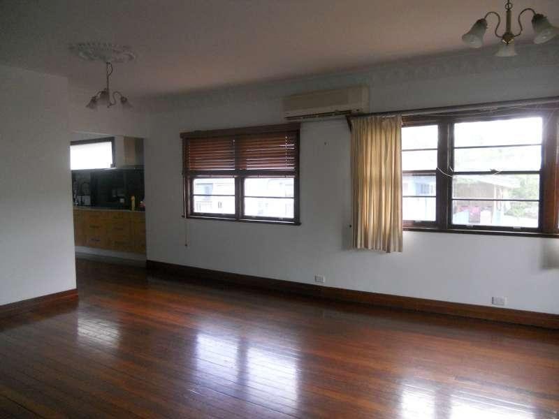 118 Sterculia Avenue, Holland Park West QLD 4121