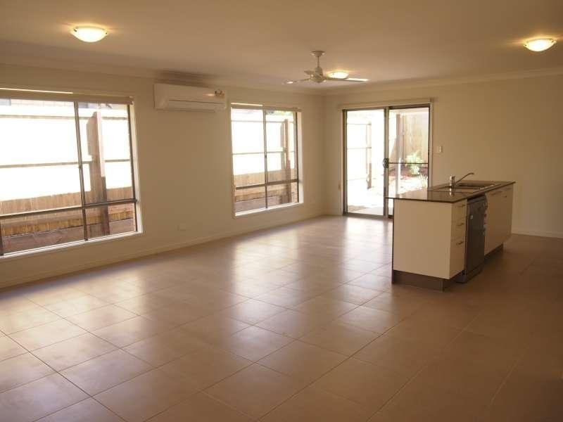 17 Custodian Cres, Ormeau QLD 4208