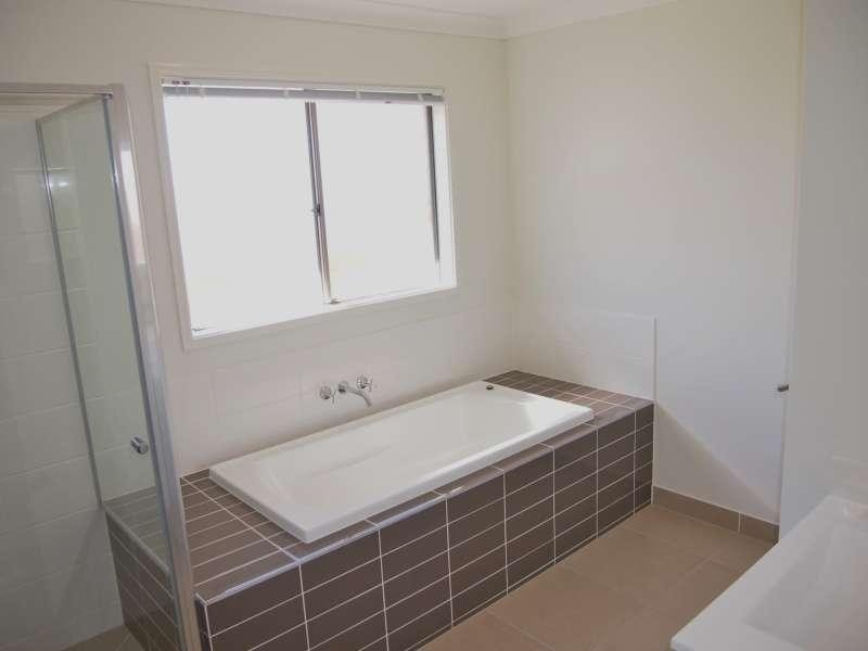 17 Custodian Cres, Ormeau QLD 4208