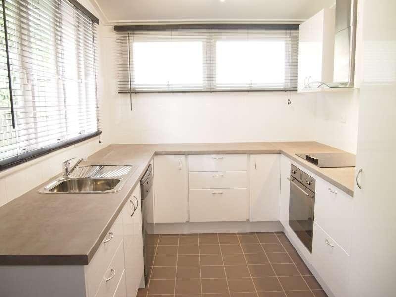 263 Ferguson Road, Norman Park QLD 4170
