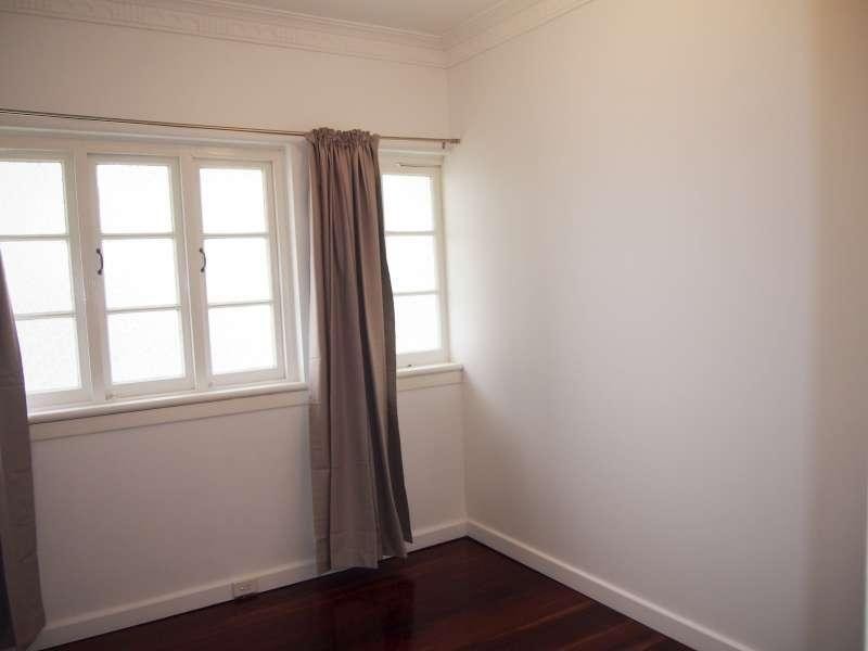 263 Ferguson Road, Norman Park QLD 4170