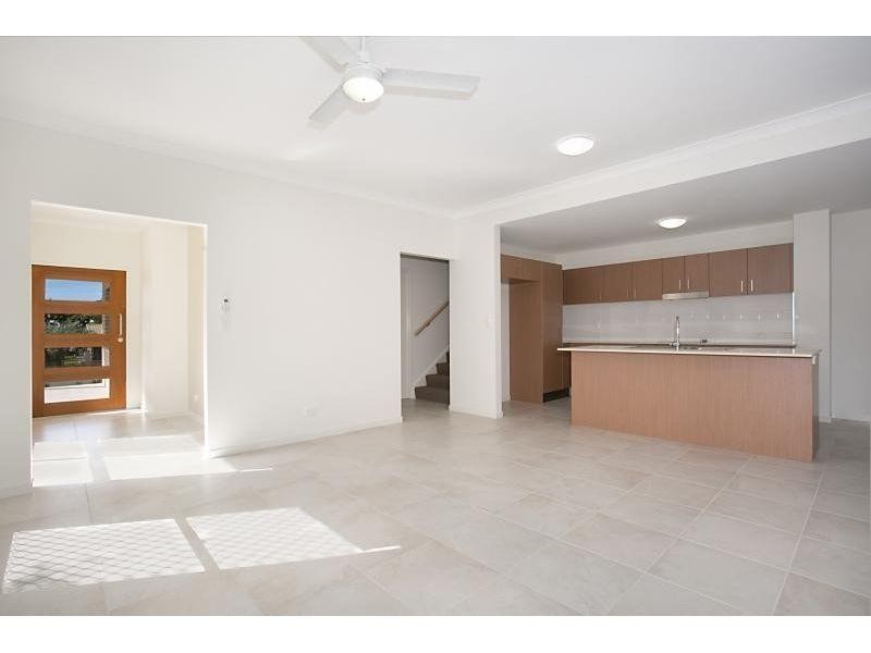 1/21 Errol Street, Loganlea QLD 4131