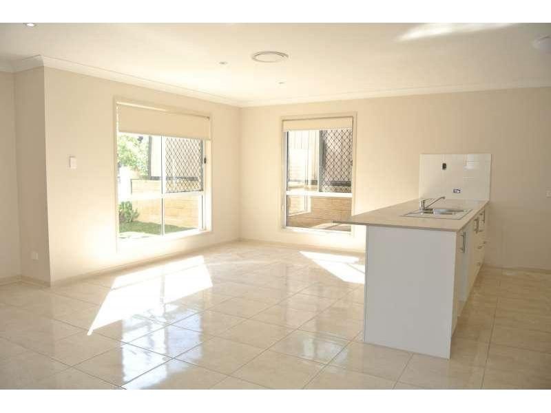 153 Agnew Street, Norman Park QLD 4170