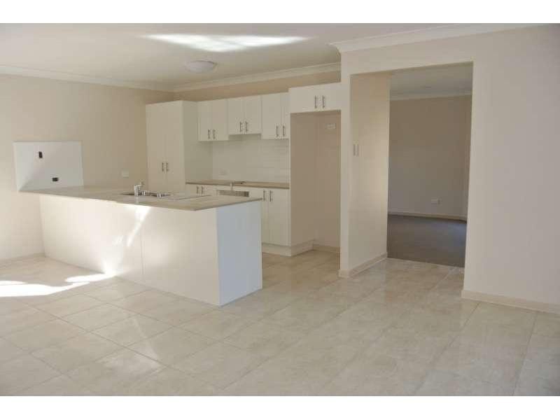 153 Agnew Street, Norman Park QLD 4170