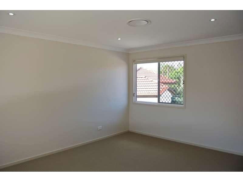 153 Agnew Street, Norman Park QLD 4170