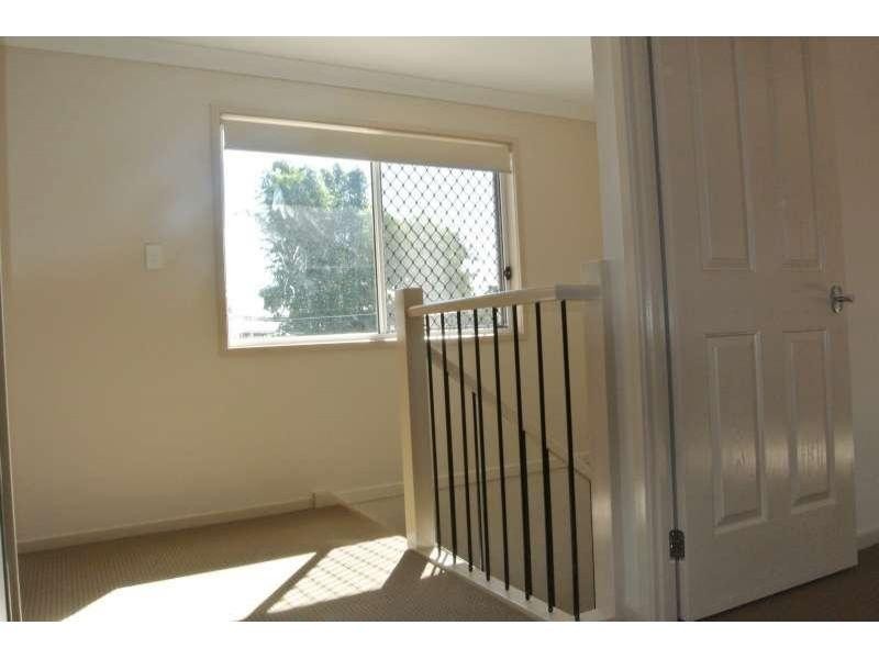 153 Agnew Street, Norman Park QLD 4170