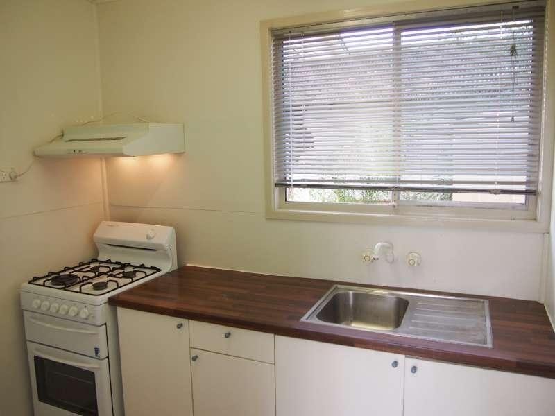 24 Bale Street, Rocklea QLD 4106