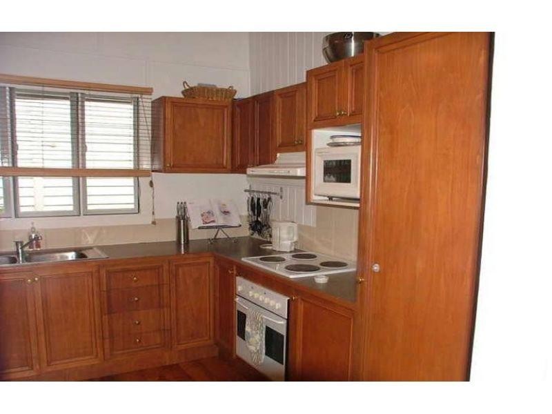 59 Peach Street, Greenslopes QLD 4120