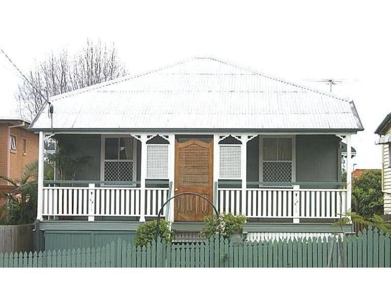 59 Peach Street, Greenslopes QLD 4120