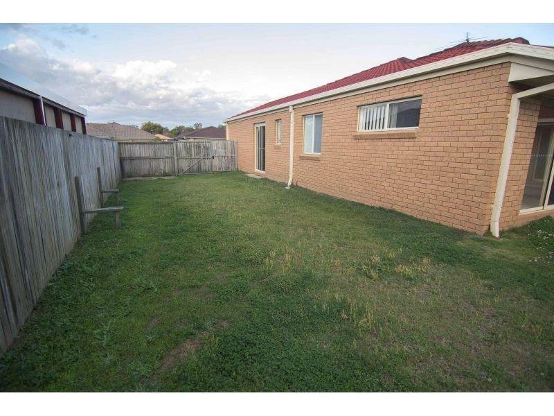 2 Glenbrook Avenue, Victoria Point QLD 4165