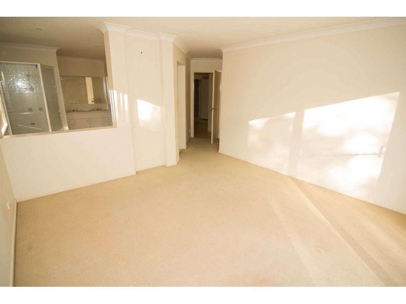 2 Glenbrook Avenue, Victoria Point QLD 4165