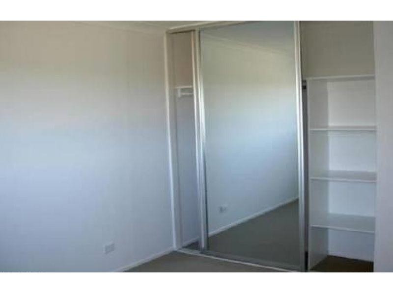 22/11 Portia Street, Kingston QLD 4114